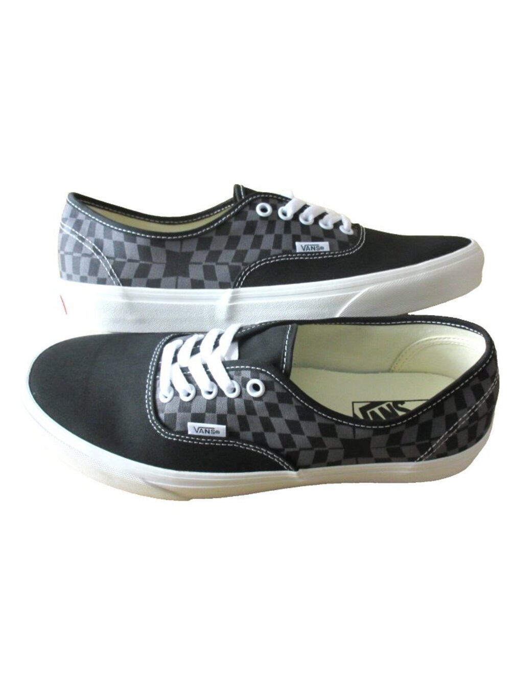 Vans Men's Authentic Warped Checkerboard Black White Skate shoes Size 9.5 NIB